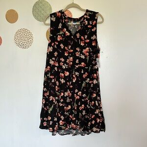 Old Navy Black Sleeveless V-Neck Sundress